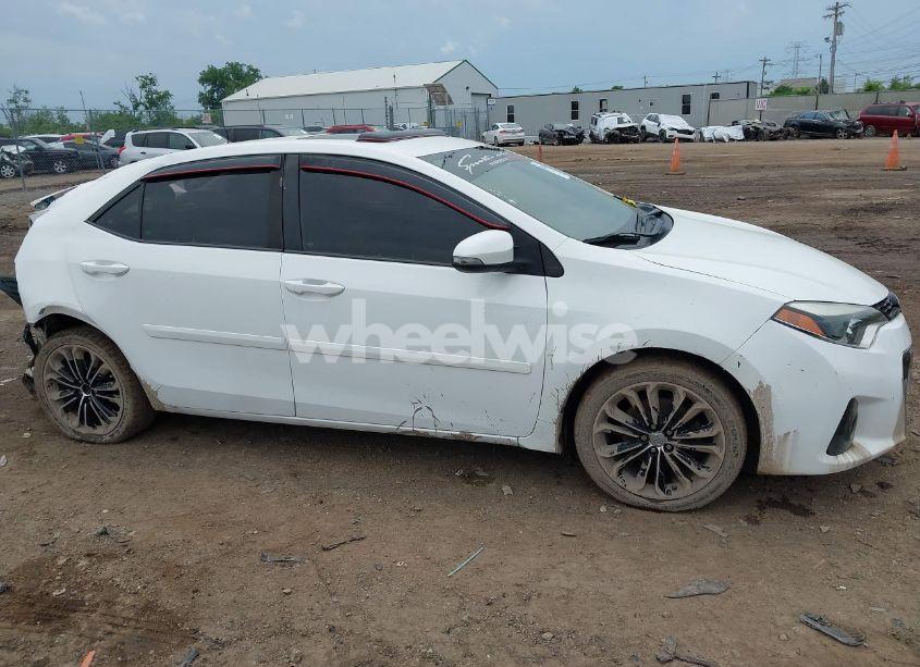 Photo 14 of 2015 Toyota Corolla S PLUS (VIN 2T1BURHE2FC270525)