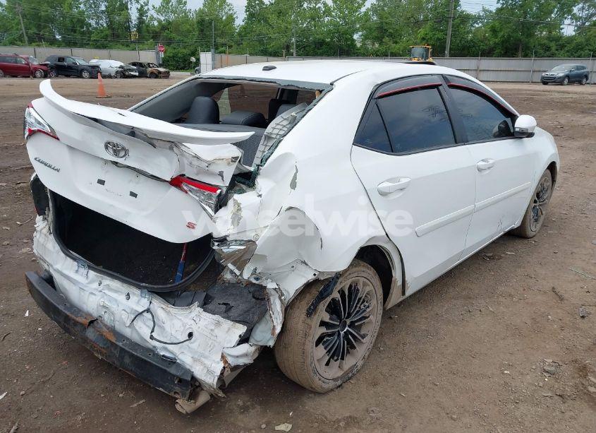 Photo 4 of 2015 Toyota Corolla S PLUS (VIN 2T1BURHE2FC270525)