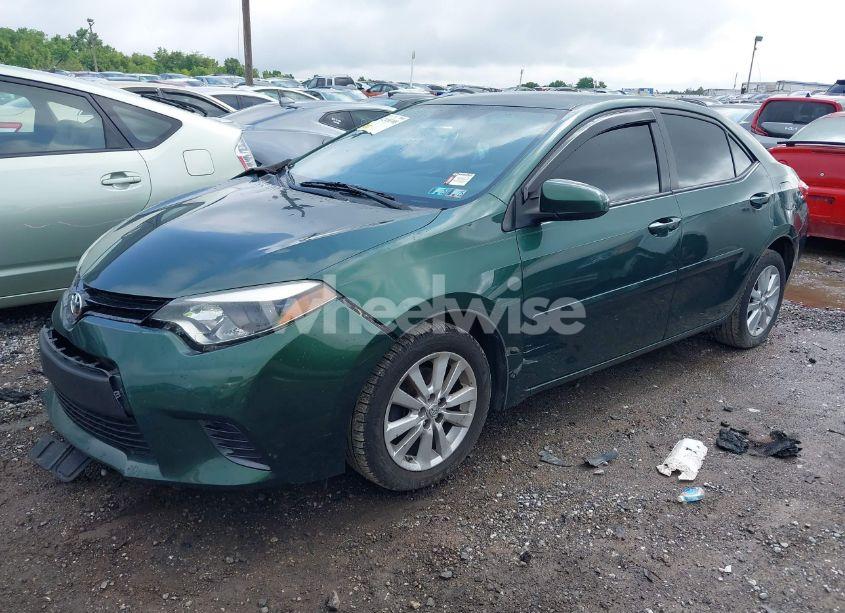 Photo 2 of 2015 Toyota Corolla LE (VIN 2T1BURHE2FC271089)