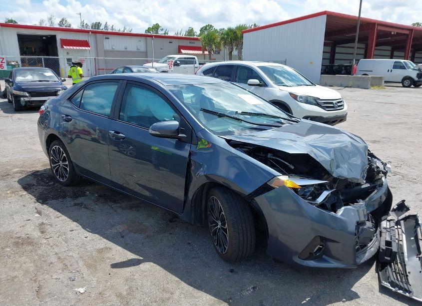 2015 Toyota Corolla S PLUS (VIN 2T1BURHE2FC277409) main photo