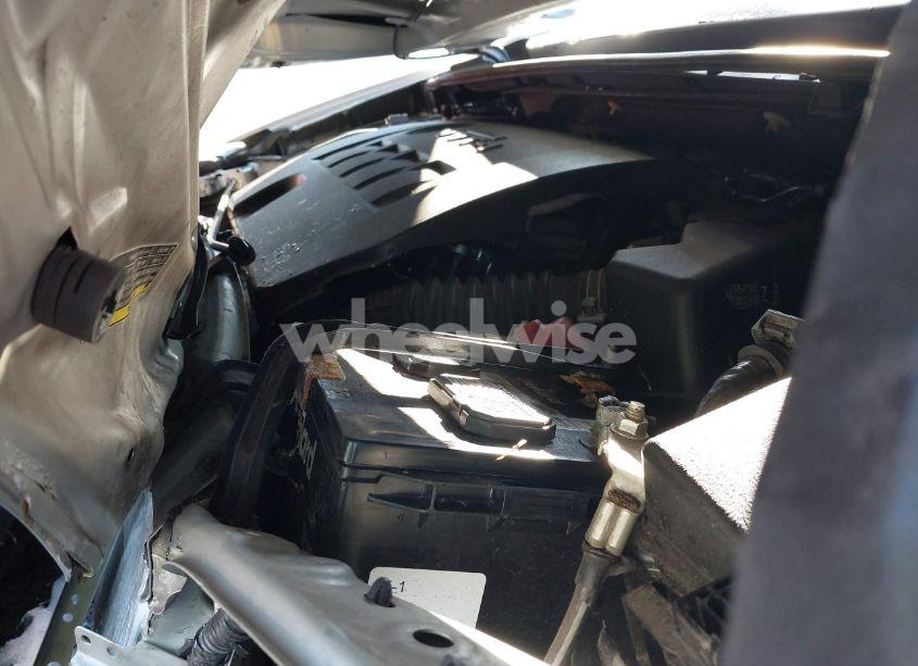 Photo 10 of 2015 Toyota Corolla L (VIN 2T1BURHE2FC303748)