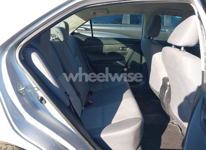 Photo 8 of 2015 Toyota Corolla L (VIN 2T1BURHE2FC303748)