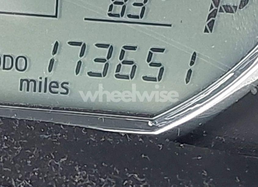 Photo 16 of 2015 Toyota Corolla LE (VIN 2T1BURHE2FC305578)