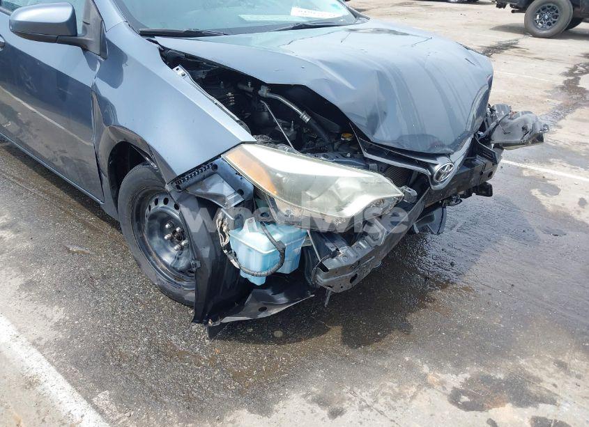 Photo 6 of 2015 Toyota Corolla LE (VIN 2T1BURHE2FC305578)