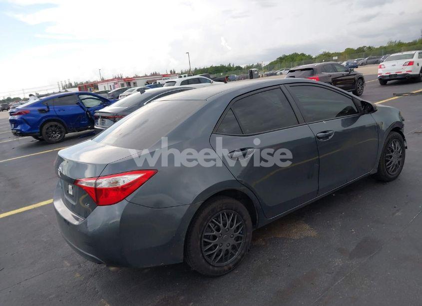 Photo 4 of 2015 Toyota Corolla LE (VIN 2T1BURHE2FC317293)