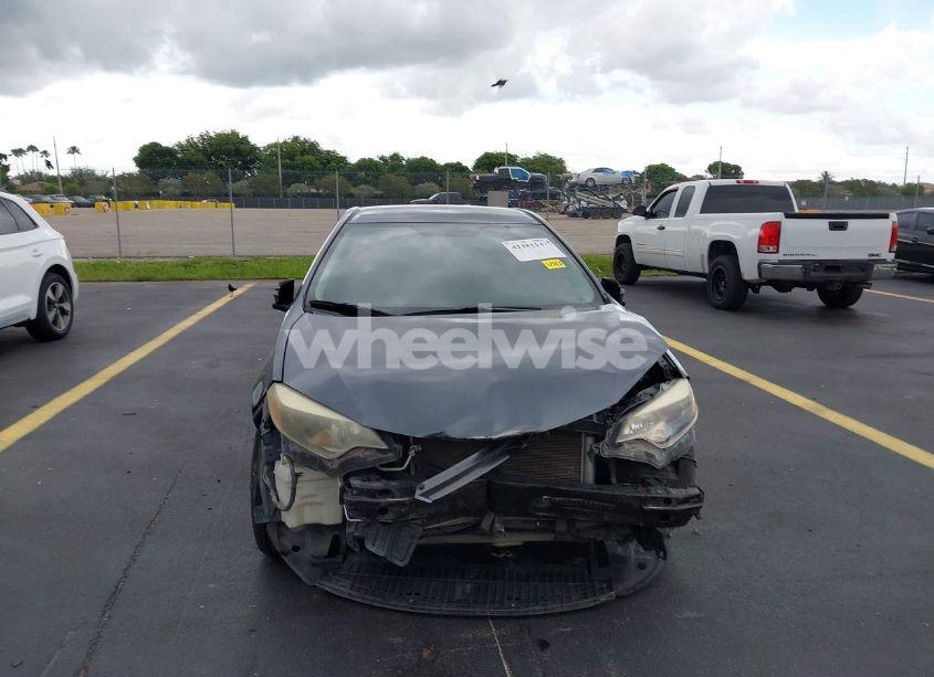 Photo 6 of 2015 Toyota Corolla LE (VIN 2T1BURHE2FC317293)