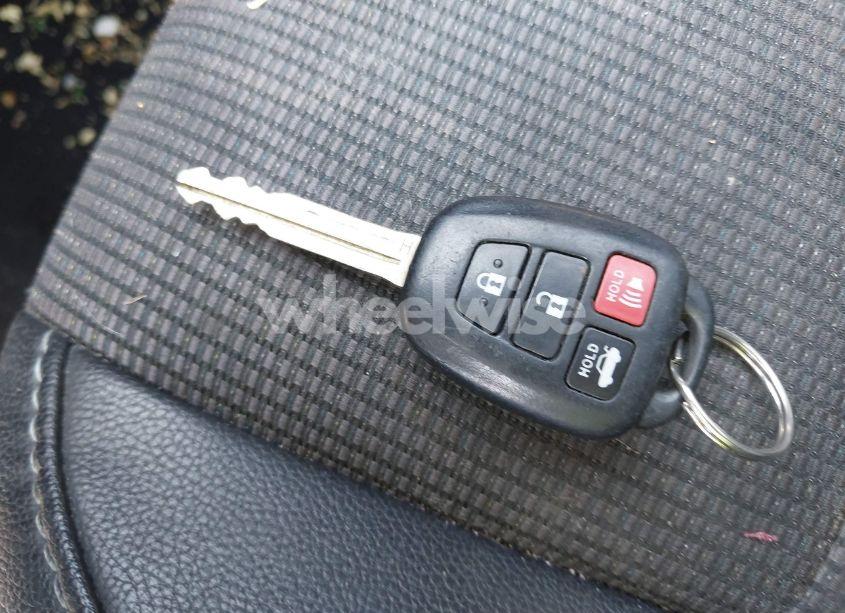 Photo 11 of 2015 Toyota Corolla S PLUS (VIN 2T1BURHE2FC336281)