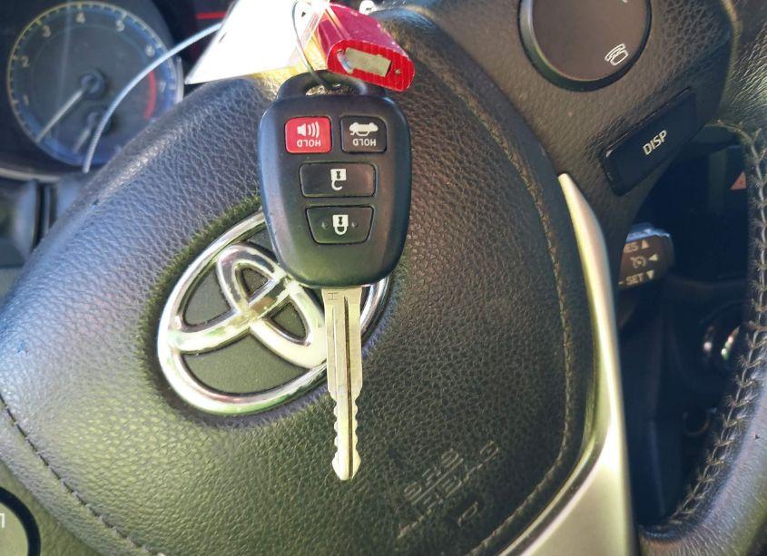 Photo 11 of 2015 Toyota Corolla S PLUS (VIN 2T1BURHE2FC340475)