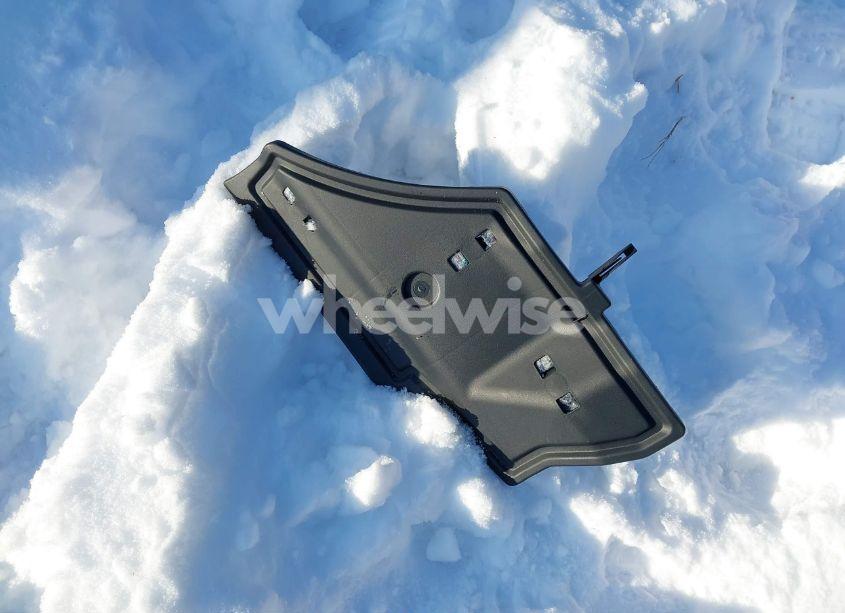 Photo 12 of 2015 Toyota Corolla LE (VIN 2T1BURHE2FC343537)