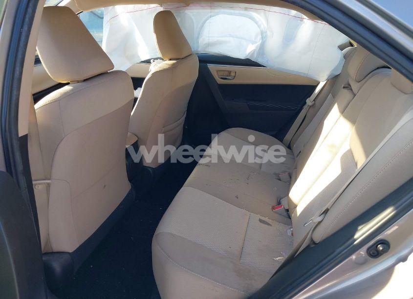 Photo 8 of 2015 Toyota Corolla LE (VIN 2T1BURHE2FC343537)