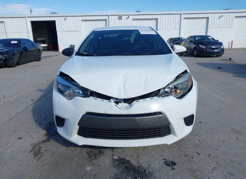 Photo 12 of 2015 Toyota Corolla LE (VIN 2T1BURHE2FC390048)