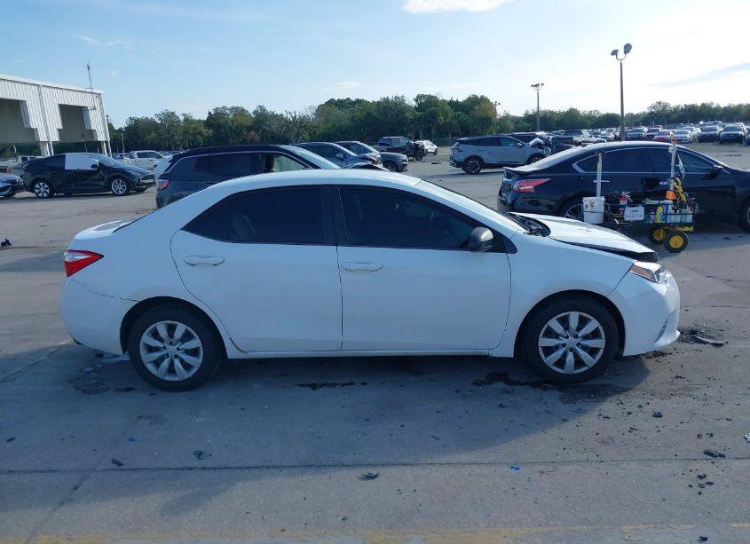 Photo 13 of 2015 Toyota Corolla LE (VIN 2T1BURHE2FC390048)