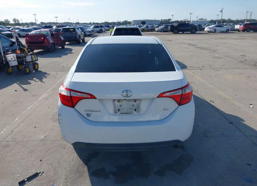 Photo 16 of 2015 Toyota Corolla LE (VIN 2T1BURHE2FC390048)