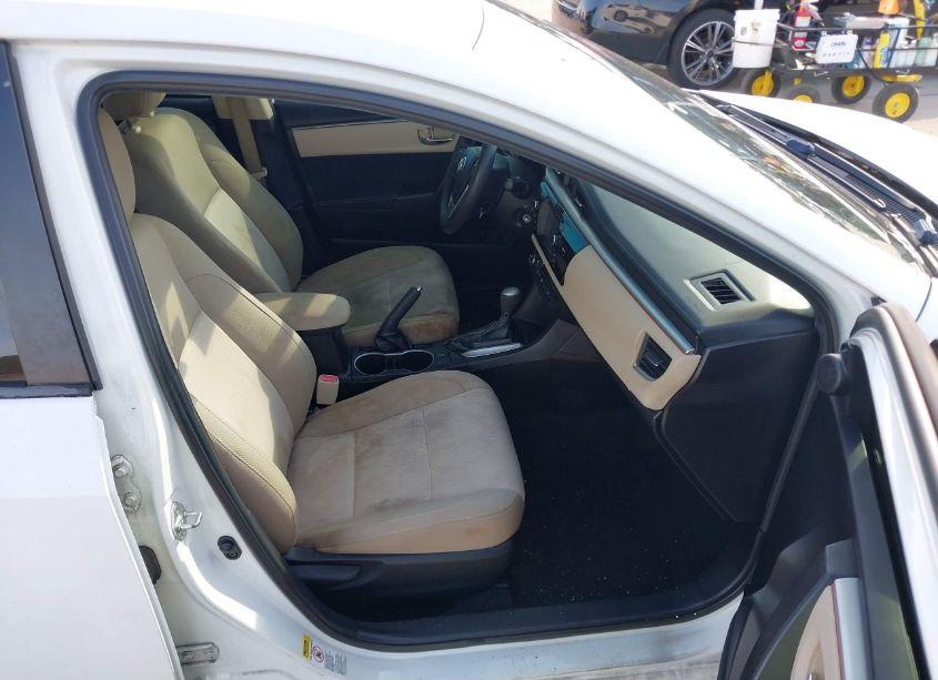 Photo 5 of 2015 Toyota Corolla LE (VIN 2T1BURHE2FC390048)