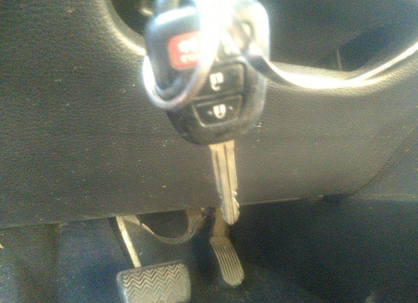 Photo 11 of 2015 Toyota Corolla LE (VIN 2T1BURHE2FC403039)