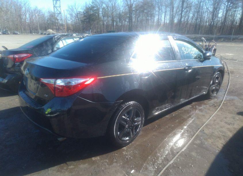 Photo 4 of 2015 Toyota Corolla LE (VIN 2T1BURHE2FC403039)