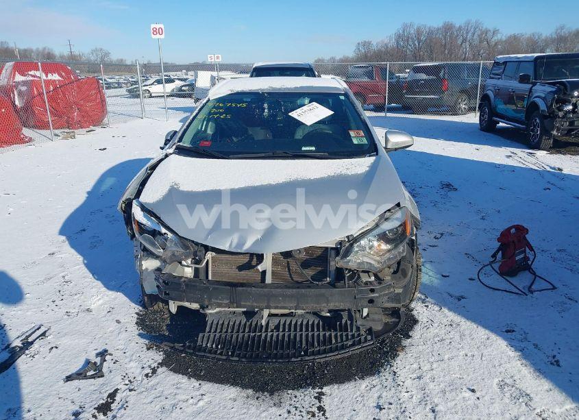 Photo 12 of 2015 Toyota Corolla L (VIN 2T1BURHE2FC418947)