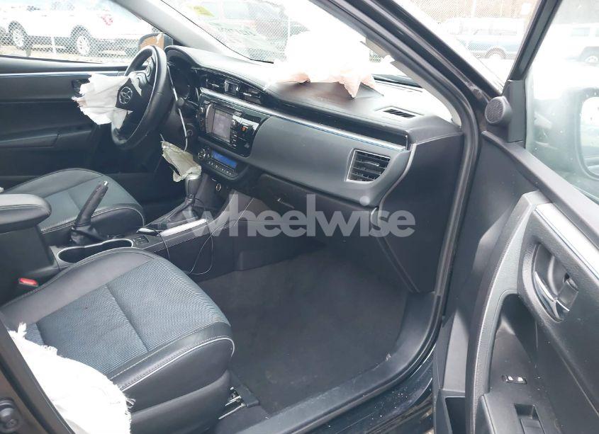 Photo 5 of 2015 Toyota Corolla S (VIN 2T1BURHE2FC420262)