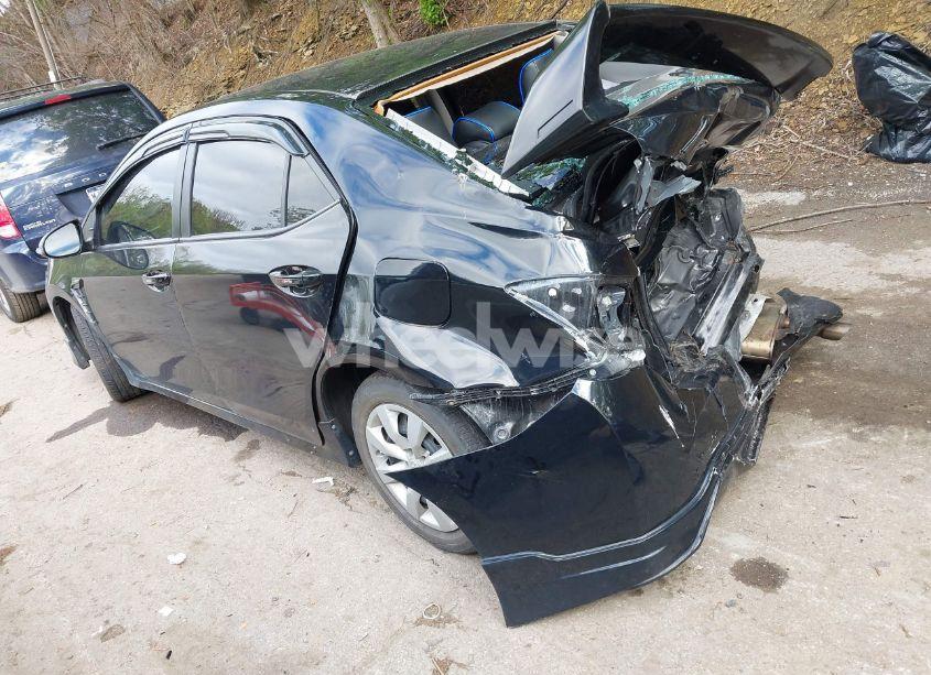 Photo 3 of 2015 Toyota Corolla L/LE/LE PLS/PRM/S/S PLS (VIN 2T1BURHE2FC455660)