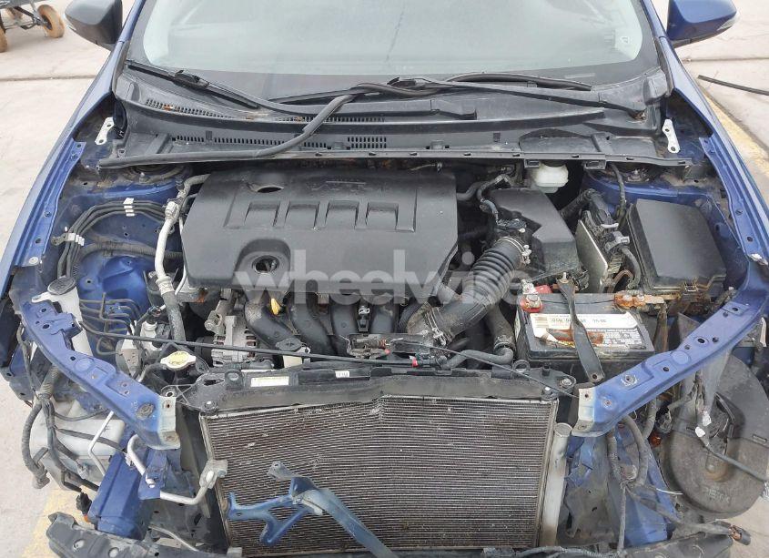 Photo 10 of 2015 Toyota Corolla S PLUS (VIN 2T1BURHE2FC461040)