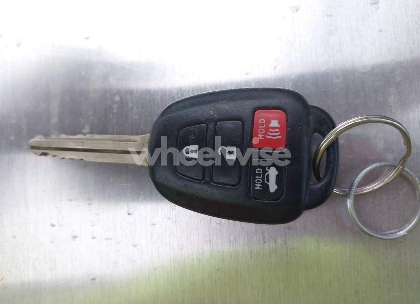 Photo 11 of 2015 Toyota Corolla S PLUS (VIN 2T1BURHE2FC461040)