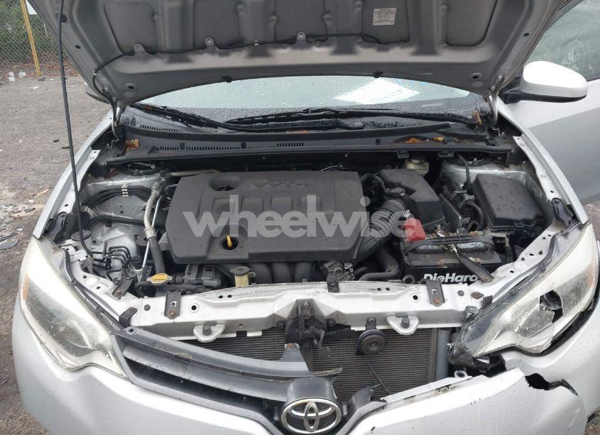 Photo 10 of 2015 Toyota Corolla LE (VIN 2T1BURHE2FC463564)