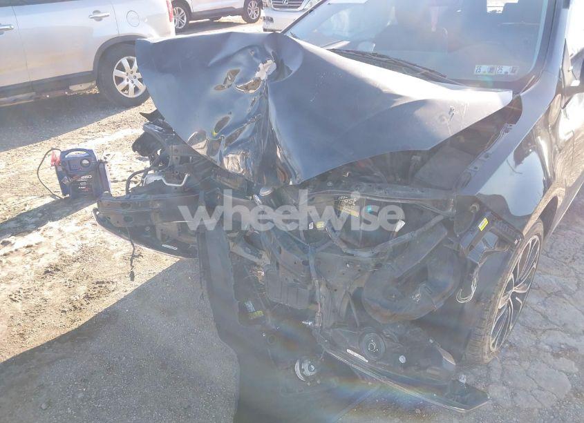 Photo 6 of 2015 Toyota Corolla S PLUS (VIN 2T1BURHE2FC465847)