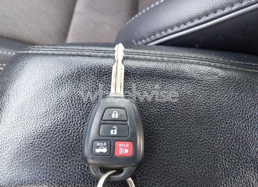 Photo 11 of 2015 Toyota Corolla S PLUS (VIN 2T1BURHE2FC470840)