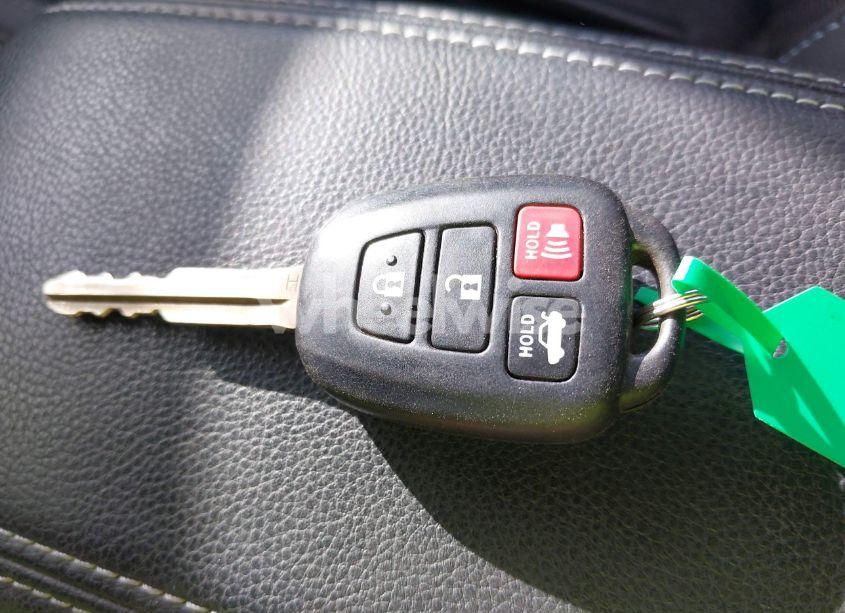 Photo 11 of 2015 Toyota Corolla S PLUS (VIN 2T1BURHE2FC471552)