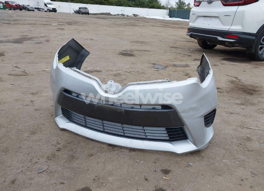 Photo 12 of 2015 Toyota Corolla LE (VIN 2T1BURHE2FC475200)