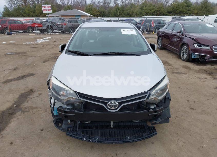Photo 13 of 2015 Toyota Corolla LE (VIN 2T1BURHE2FC475200)