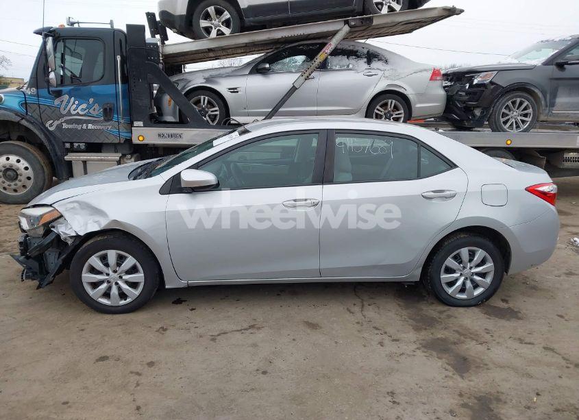 Photo 15 of 2015 Toyota Corolla LE (VIN 2T1BURHE2FC475200)