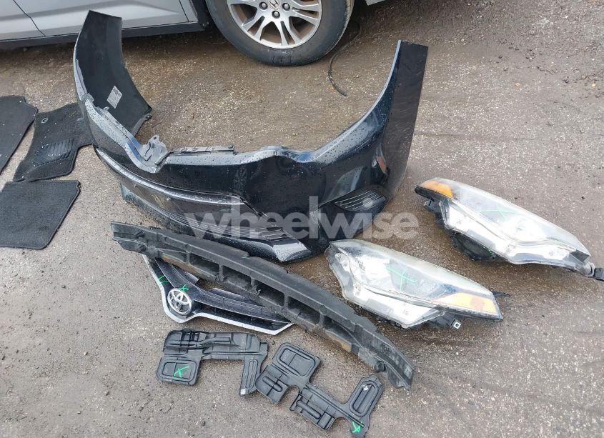 Photo 12 of 2015 Toyota Corolla LE (VIN 2T1BURHE2FC480896)