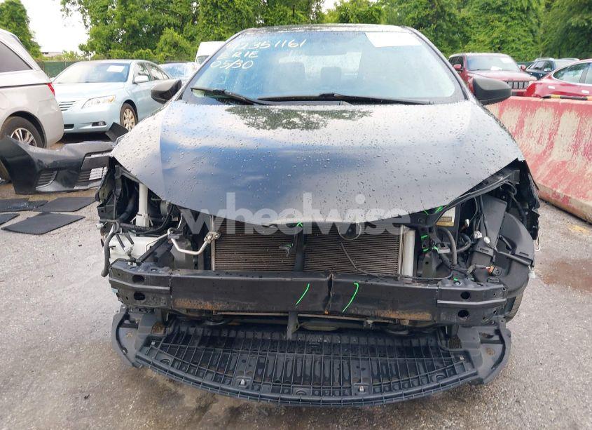 Photo 6 of 2015 Toyota Corolla LE (VIN 2T1BURHE2FC480896)