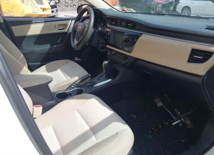 Photo 5 of 2016 Toyota Corolla LE PLUS (VIN 2T1BURHE2GC520590)