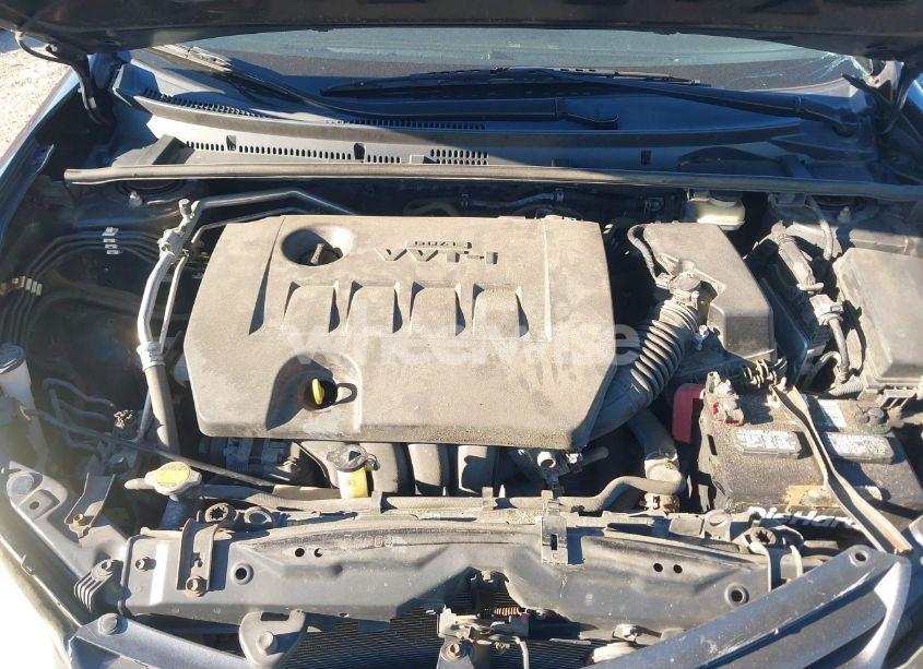 Photo 10 of 2016 Toyota Corolla LE (VIN 2T1BURHE2GC526261)