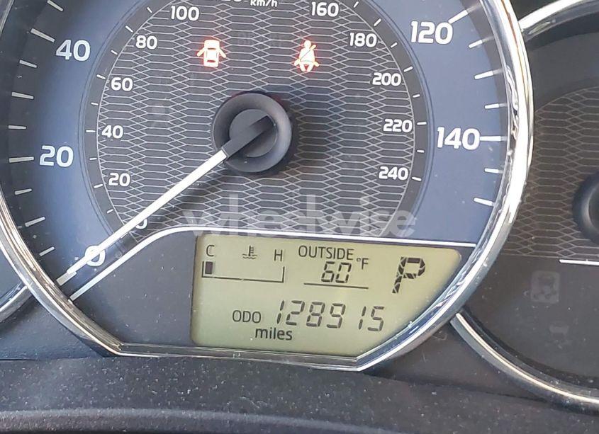 Photo 15 of 2016 Toyota Corolla LE (VIN 2T1BURHE2GC526261)