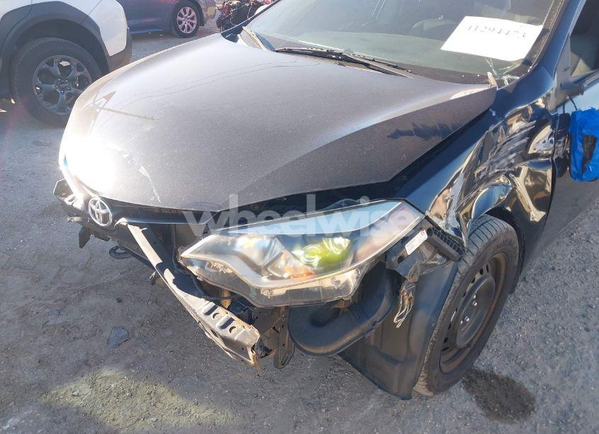 Photo 6 of 2016 Toyota Corolla LE (VIN 2T1BURHE2GC526261)