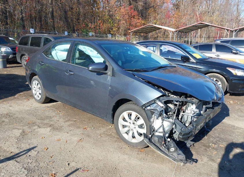 2016 Toyota Corolla LE (VIN 2T1BURHE2GC527183) main photo