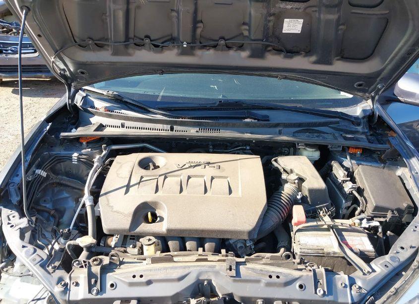 Photo 10 of 2016 Toyota Corolla LE (VIN 2T1BURHE2GC527183)