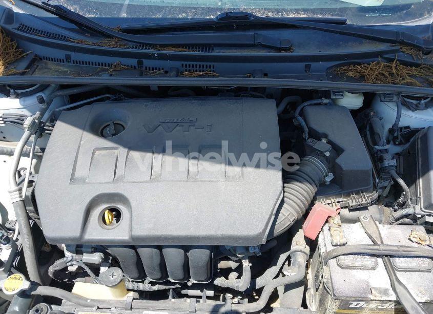 Photo 10 of 2016 Toyota Corolla LE (VIN 2T1BURHE2GC548597)