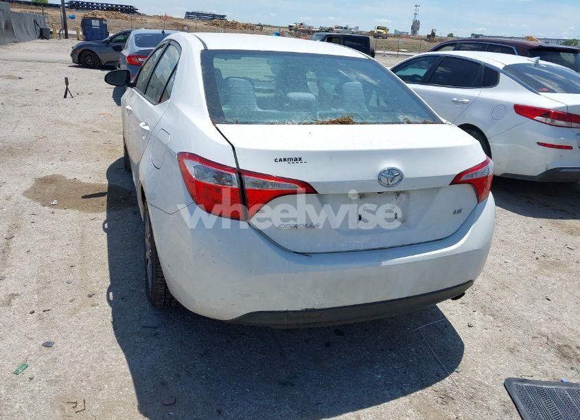 Photo 3 of 2016 Toyota Corolla LE (VIN 2T1BURHE2GC548597)