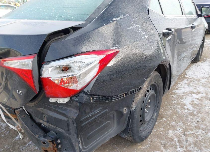 Photo 21 of 2016 Toyota Corolla LE (VIN 2T1BURHE2GC561141)