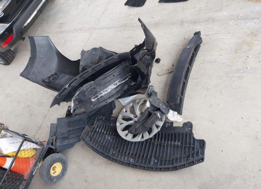 Photo 12 of 2016 Toyota Corolla LE (VIN 2T1BURHE2GC566856)