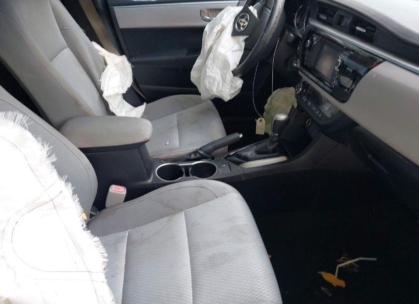 Photo 5 of 2016 Toyota Corolla LE (VIN 2T1BURHE2GC566856)