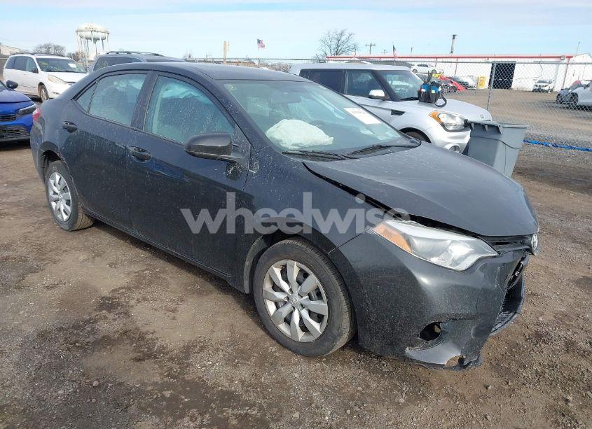 2016 Toyota Corolla LE (VIN 2T1BURHE2GC567490) main photo