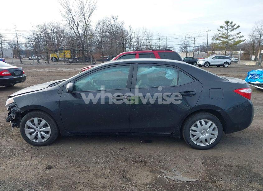 Photo 14 of 2016 Toyota Corolla LE (VIN 2T1BURHE2GC567490)