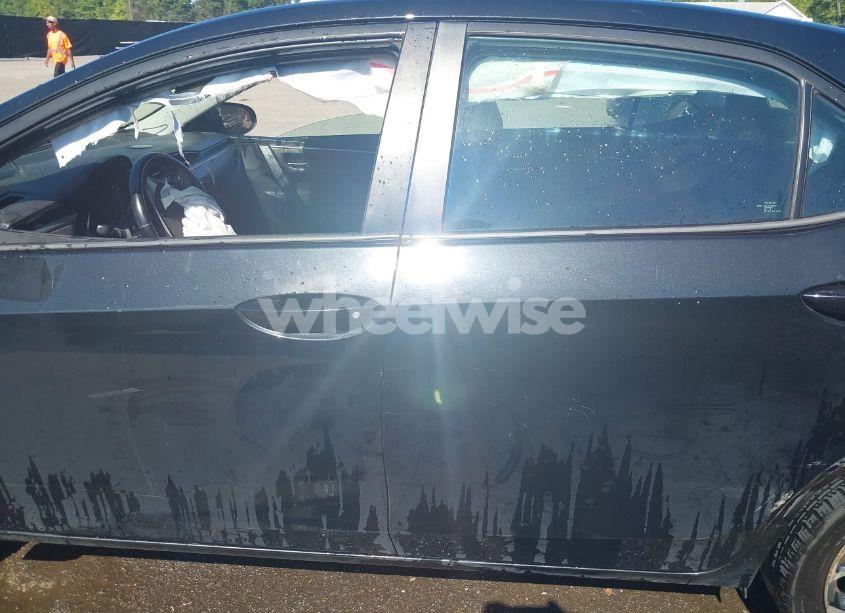 Photo 14 of 2016 Toyota Corolla S PLUS (VIN 2T1BURHE2GC593409)