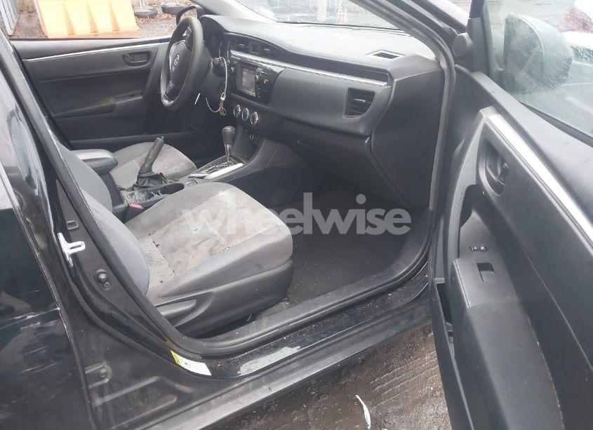 Photo 5 of 2016 Toyota Corolla L (VIN 2T1BURHE2GC606952)