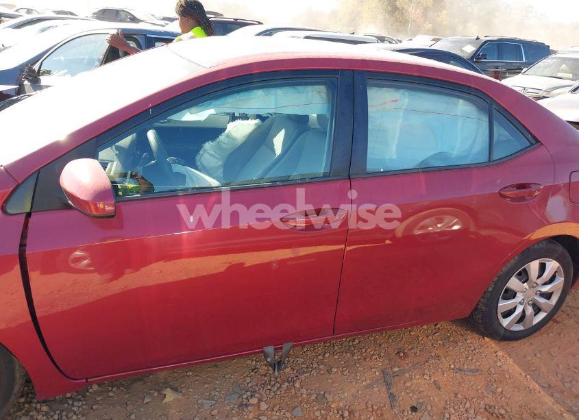 Photo 15 of 2016 Toyota Corolla LE (VIN 2T1BURHE2GC609818)